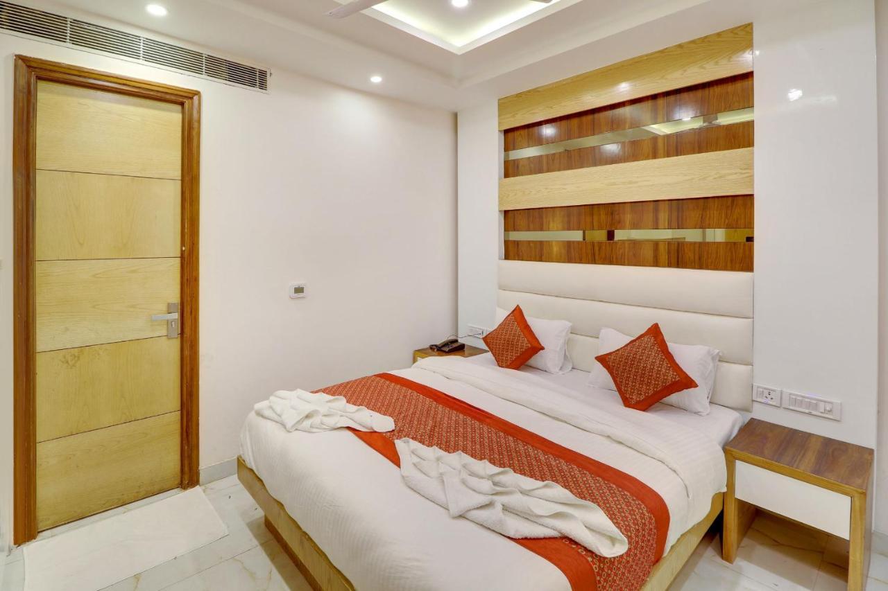 Hotel York Legacy -3 Minutes Walk From New Delhi Railway Station 'The 5 Star Ambience' Newly Built Bagian luar foto