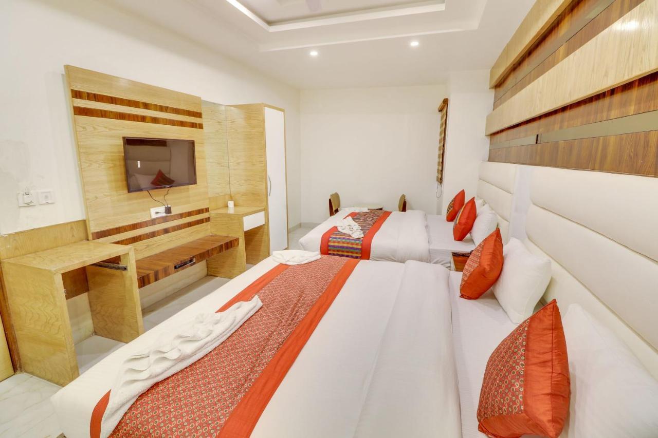 Hotel York Legacy -3 Minutes Walk From New Delhi Railway Station 'The 5 Star Ambience' Newly Built Bagian luar foto