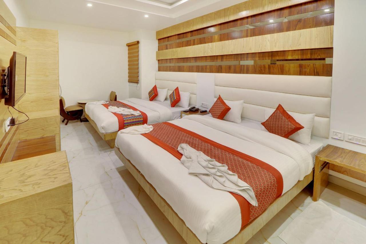 Hotel York Legacy -3 Minutes Walk From New Delhi Railway Station 'The 5 Star Ambience' Newly Built Bagian luar foto